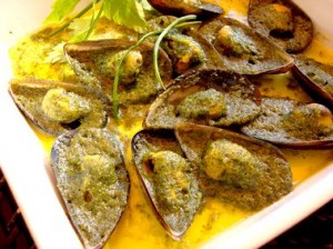 moules-farcies les moules de bouchot peuvent être farcies ou à la bretonne