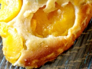 clafoutis-aux-peches-numero-180-du-guide-de-pierrette clafoutis-aux-peches-numero-180-du-guide-de-pierrette